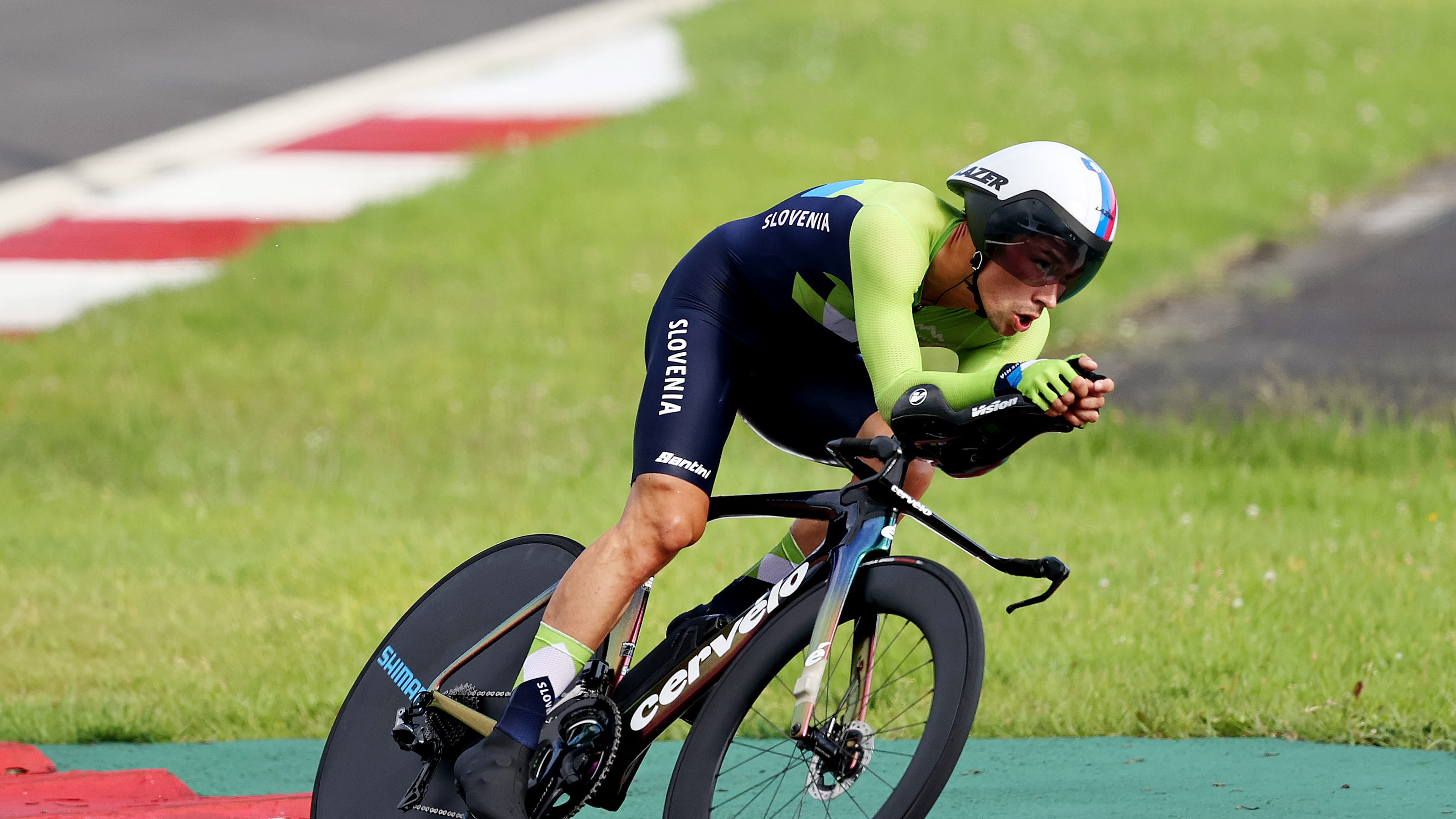 Aero Benefits of Hair Removal to Swimmers and Cyclists
